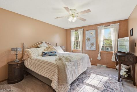3606 Avanti Lane Uniontown OH 44685