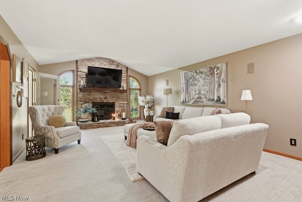 3606 Avanti Lane Uniontown OH 44685