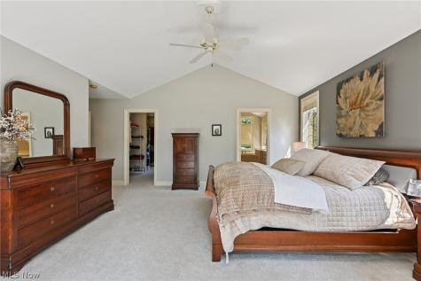 1185 Kings Ridge Wadsworth OH 44281