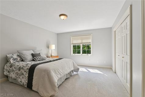 1185 Kings Ridge Wadsworth OH 44281