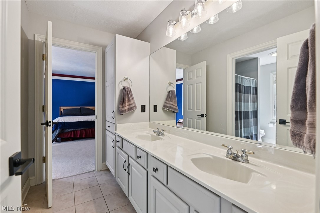 1185 Kings Ridge Wadsworth OH 44281