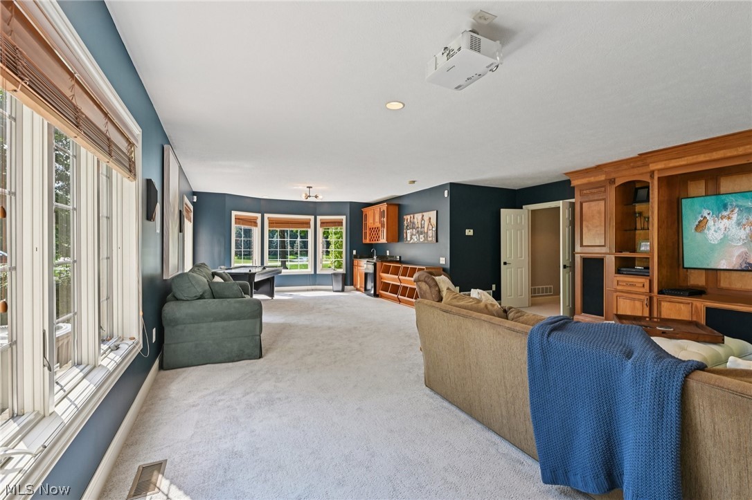 1185 Kings Ridge Wadsworth OH 44281