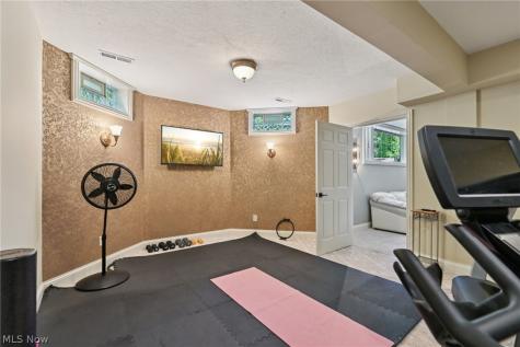 1185 Kings Ridge Wadsworth OH 44281