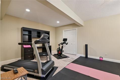1185 Kings Ridge Wadsworth OH 44281