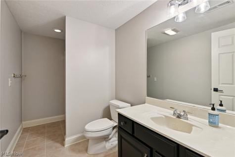 1185 Kings Ridge Wadsworth OH 44281