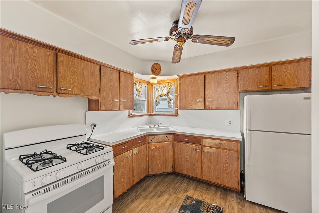 4813 Snow Road Parma OH 44134