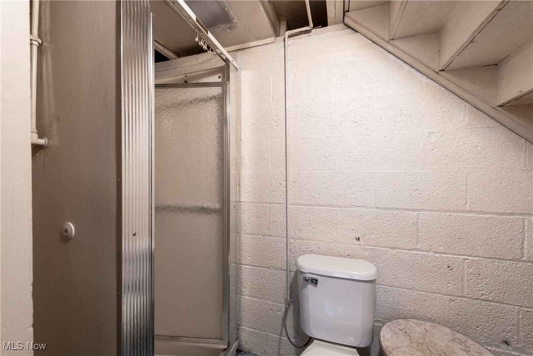 4813 Snow Road Parma OH 44134