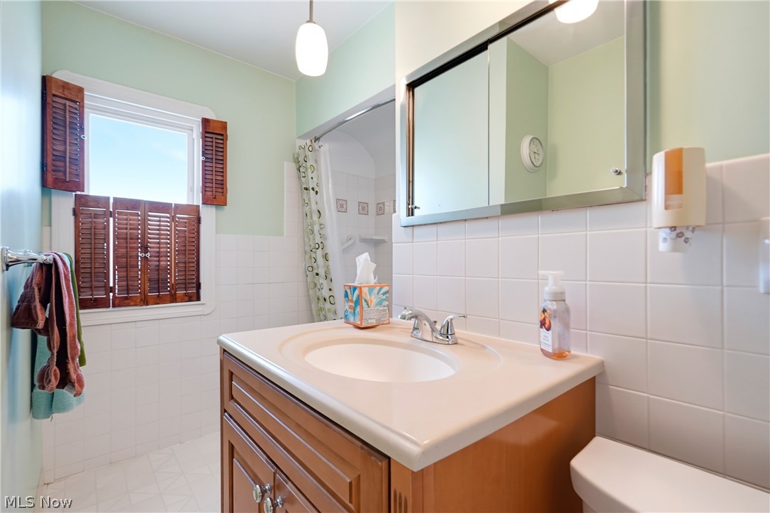1818 Marietta Avenue Parma OH 44134