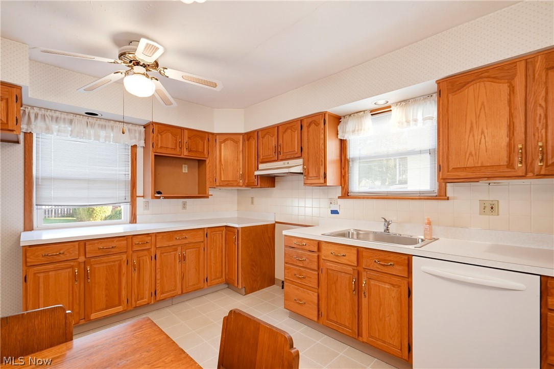 1818 Marietta Avenue Parma OH 44134