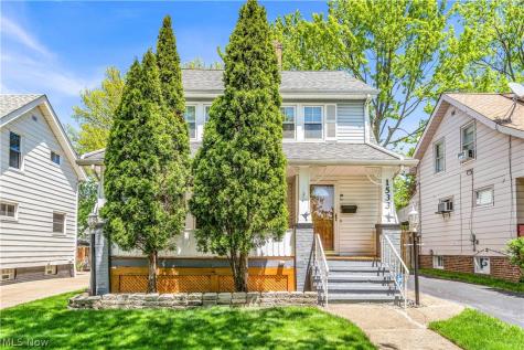 1533 E 195th Street Euclid OH 44117