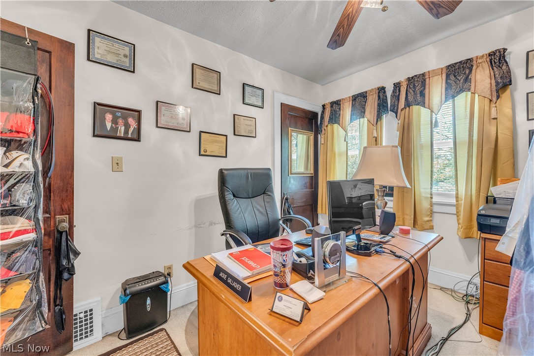 1533 E 195th Street Euclid OH 44117