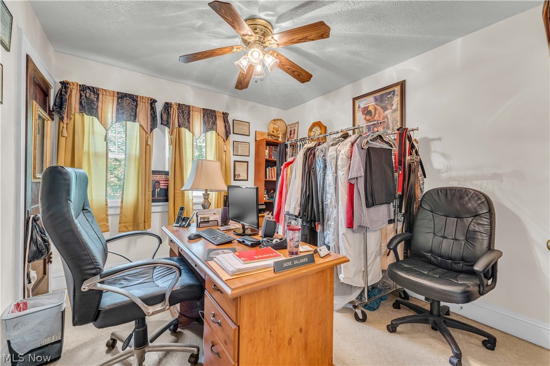 1533 E 195th Street Euclid OH 44117