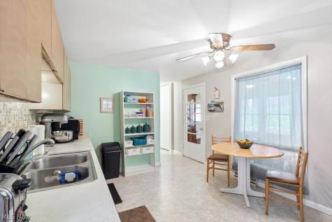 2143 Issaquah Street Cuyahoga Falls OH 44221