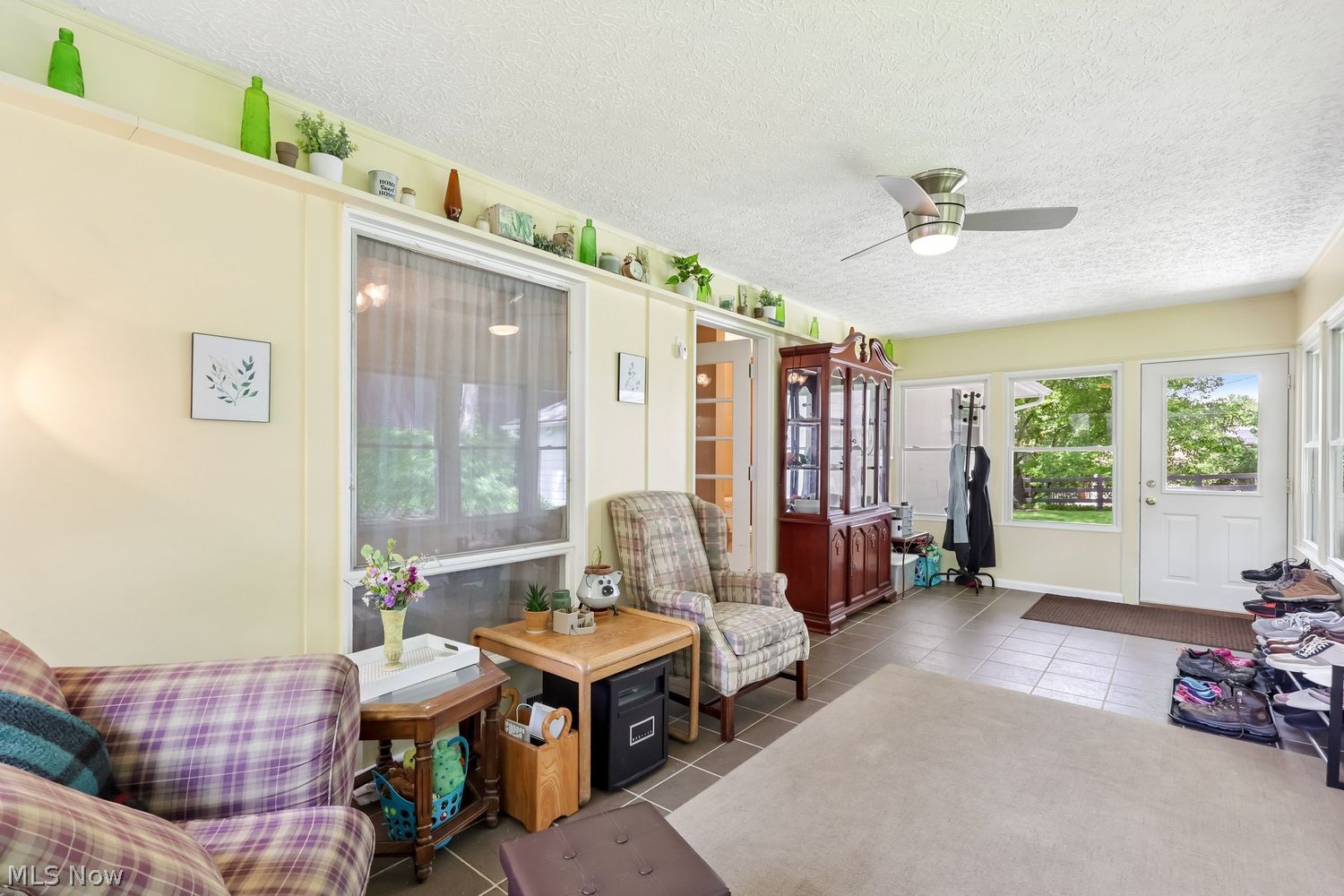 2143 Issaquah Street Cuyahoga Falls OH 44221