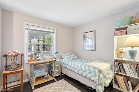 2143 Issaquah Street Cuyahoga Falls OH 44221