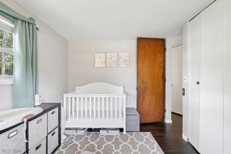 2143 Issaquah Street Cuyahoga Falls OH 44221