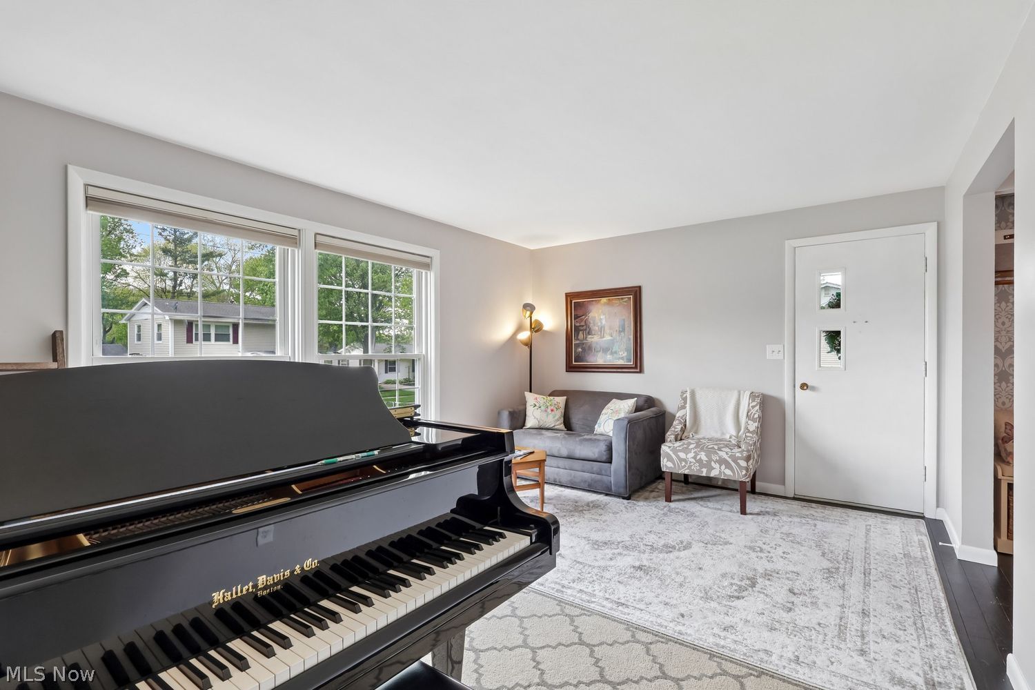 2143 Issaquah Street Cuyahoga Falls OH 44221