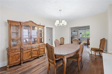 4144 Helena Avenue Youngstown OH 44512