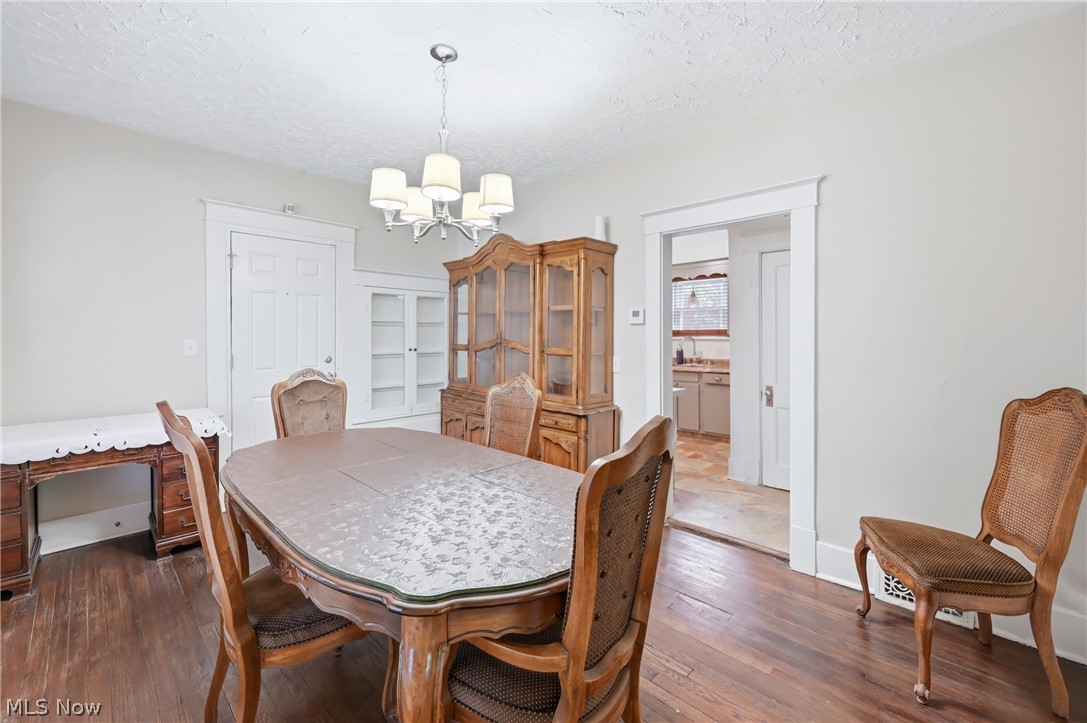 4144 Helena Avenue Youngstown OH 44512