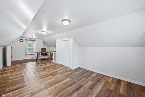 4144 Helena Avenue Youngstown OH 44512