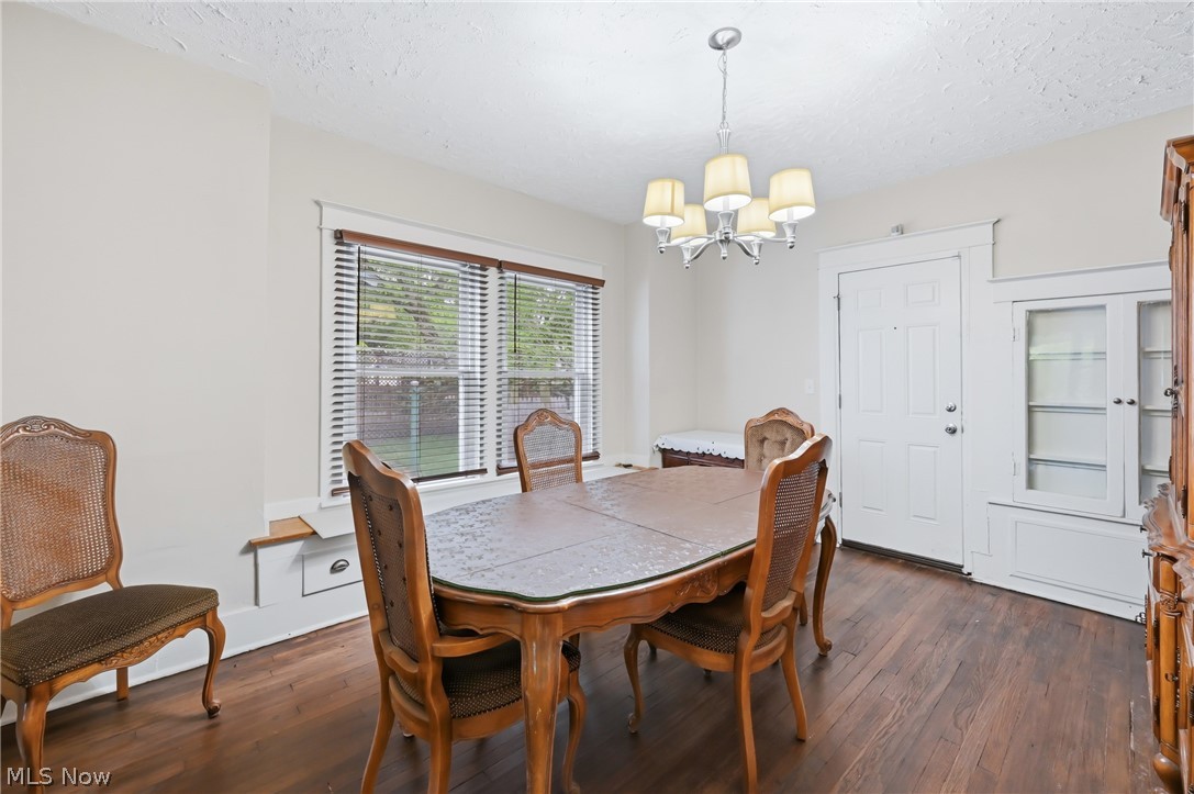 4144 Helena Avenue Youngstown OH 44512