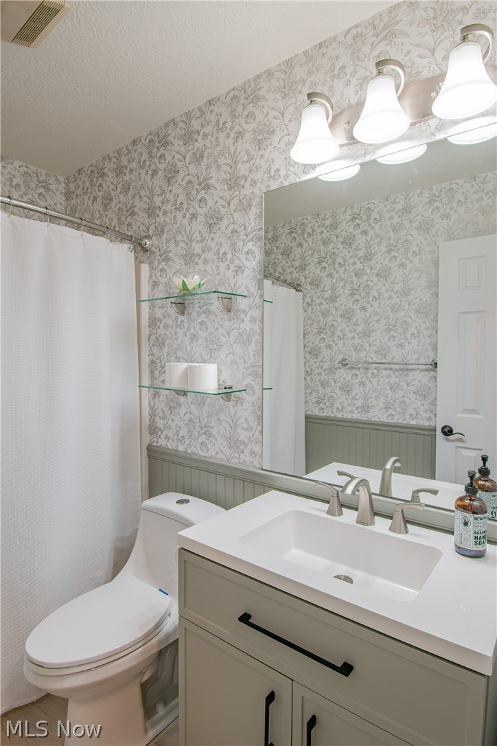 700 Stillwater Drive Deerfield OH 44411
