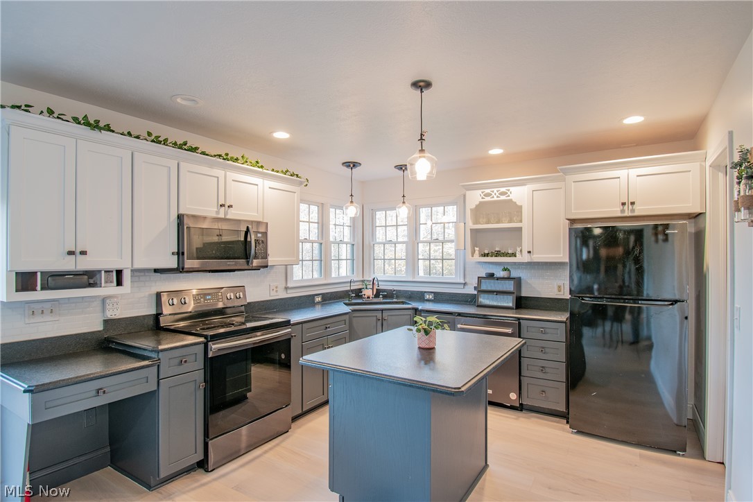 700 Stillwater Drive Deerfield OH 44411