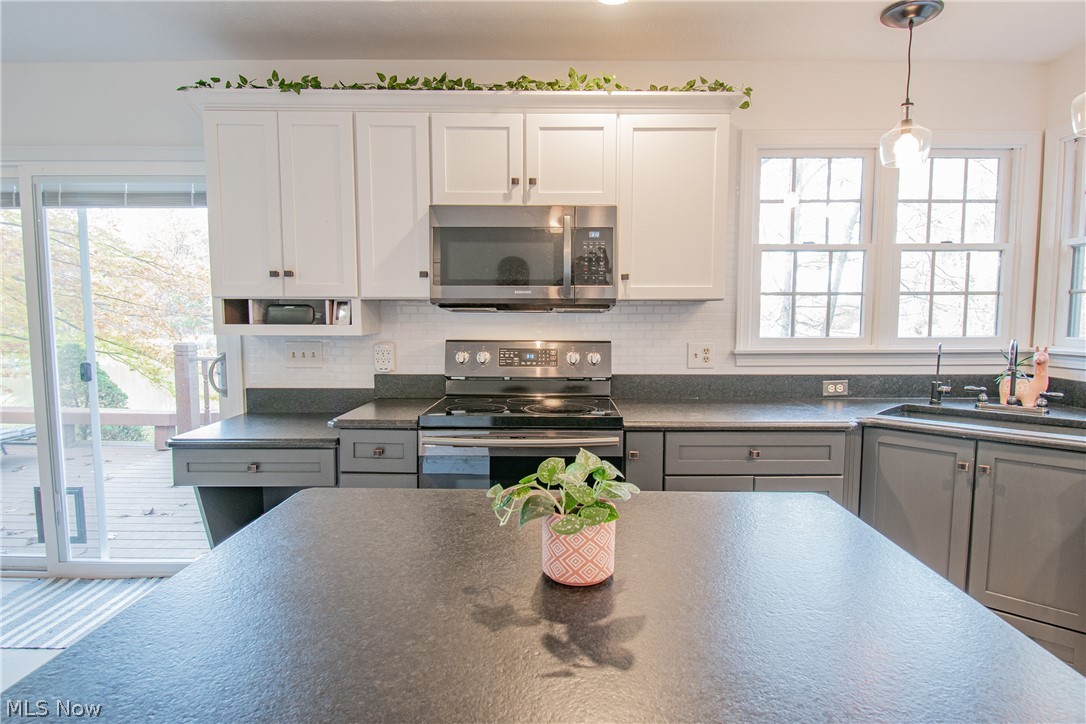700 Stillwater Drive Deerfield OH 44411