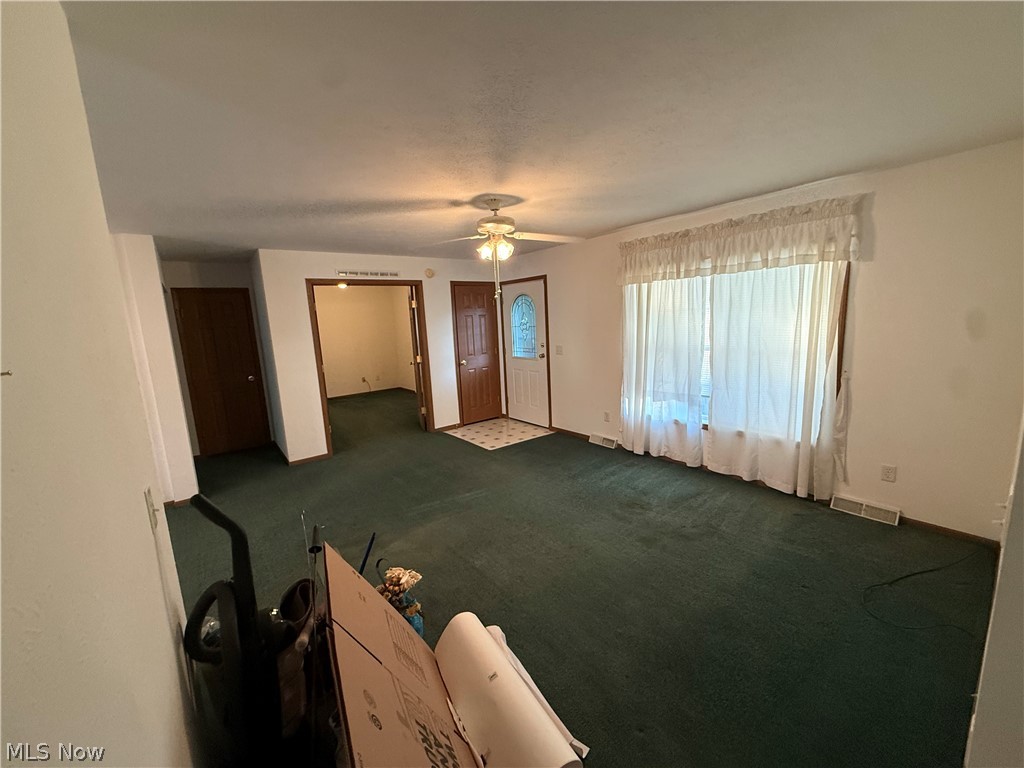 135 Phoenix Drive NW Dover OH 44622