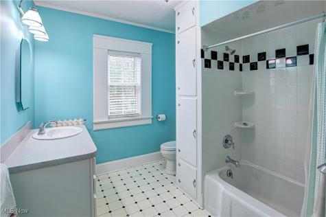 3031 E Erie Avenue Lorain OH 44052