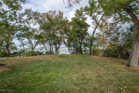 3031 E Erie Avenue Lorain OH 44052