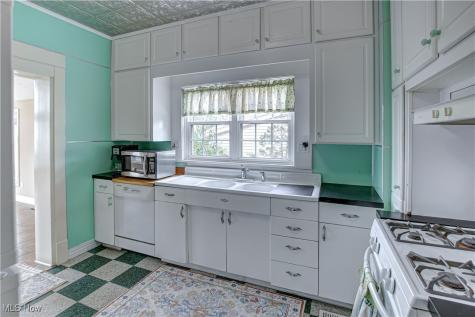 3031 E Erie Avenue Lorain OH 44052
