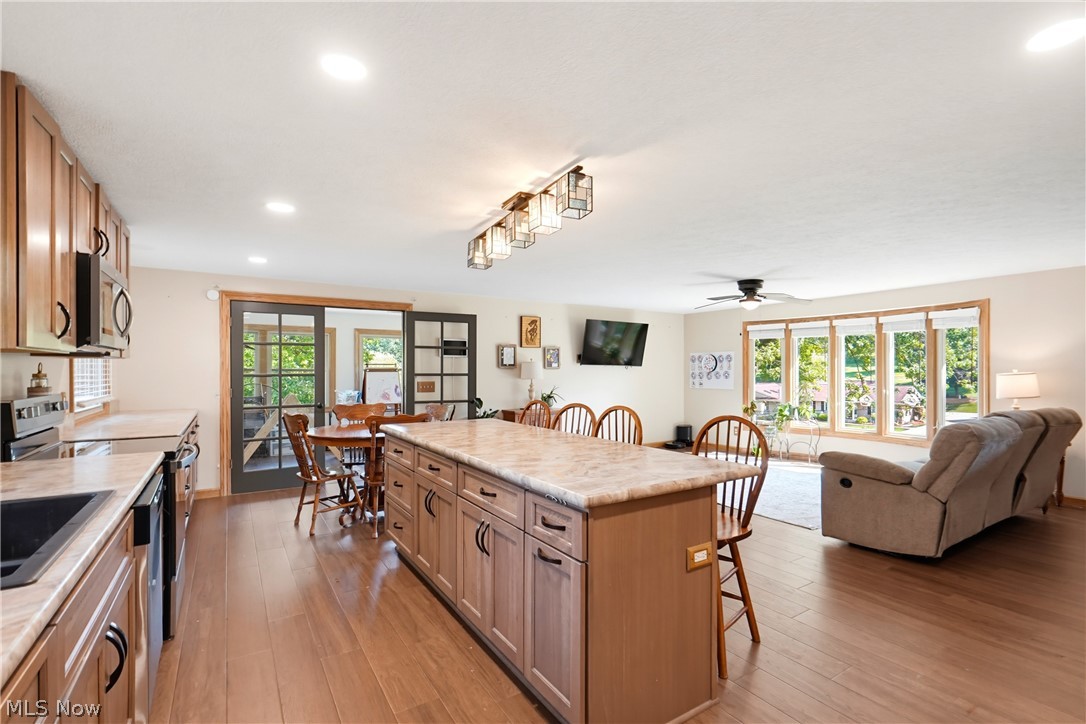 1700 Deerwood Circle SE East Sparta OH 44626