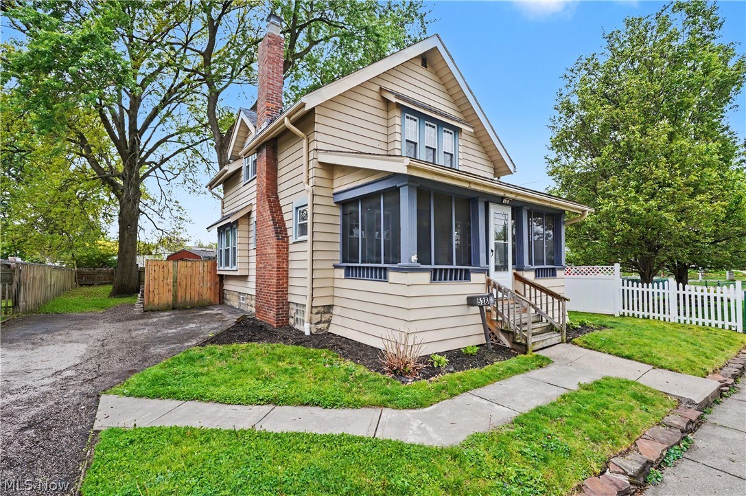 538 Stow Avenue Cuyahoga Falls OH 44221