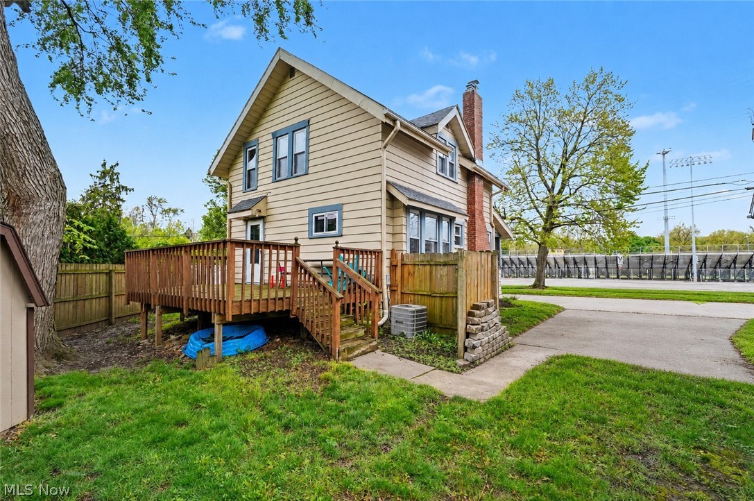 538 Stow Avenue Cuyahoga Falls OH 44221