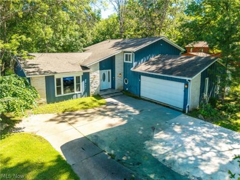 820 Lincoln Street Amherst OH 44001