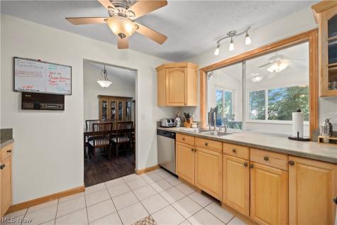 820 Lincoln Street Amherst OH 44001