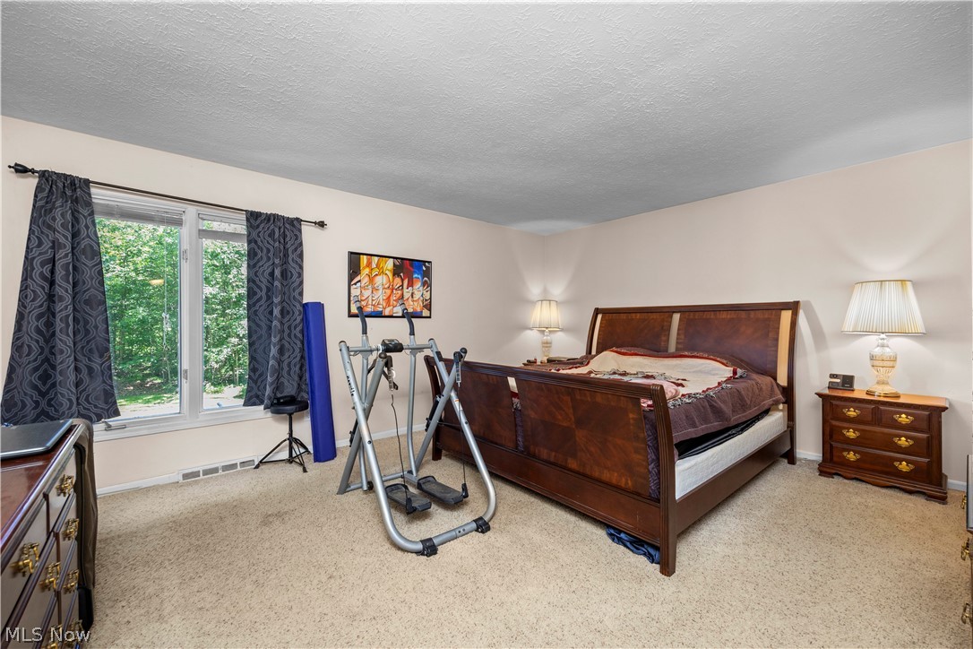 820 Lincoln Street Amherst OH 44001