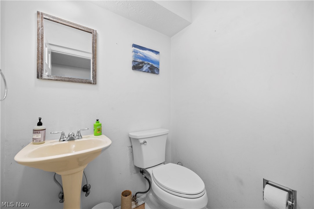820 Lincoln Street Amherst OH 44001