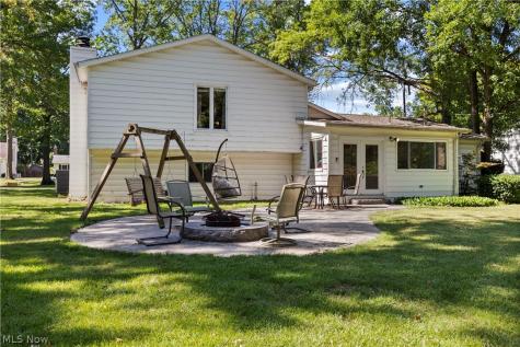 820 Lincoln Street Amherst OH 44001
