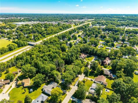 820 Lincoln Street Amherst OH 44001