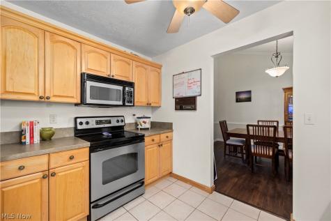 820 Lincoln Street Amherst OH 44001