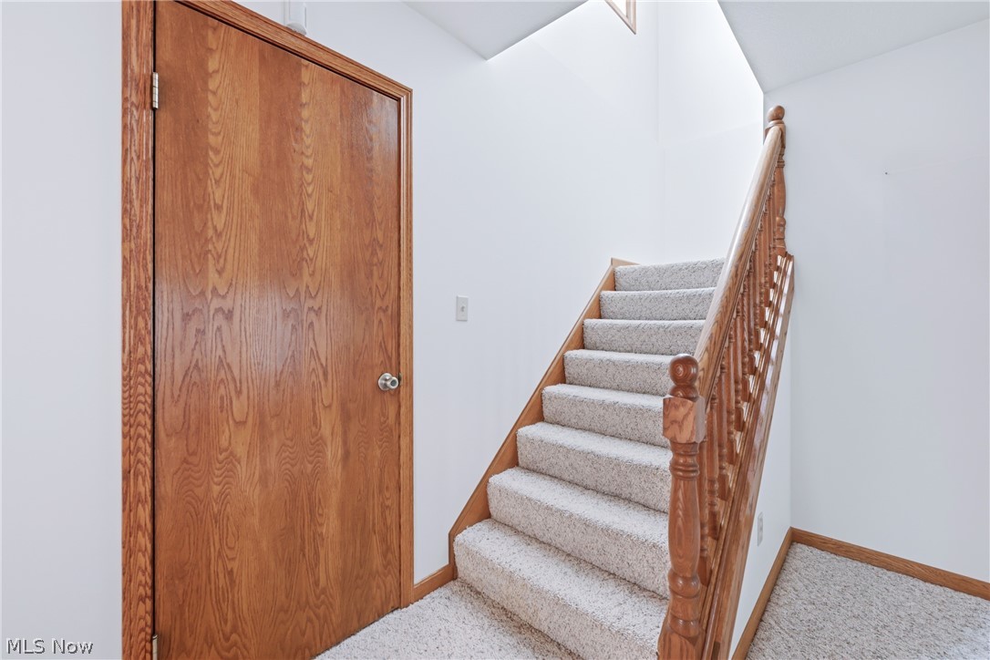 4864 N Park Avenue Warren OH 44483