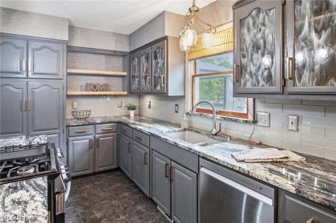 9956 Fay Drive Wadsworth OH 44281