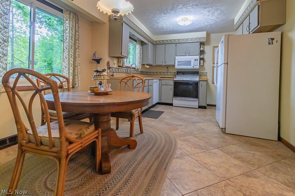 600 Oriole Drive Roaming Shores OH 44084
