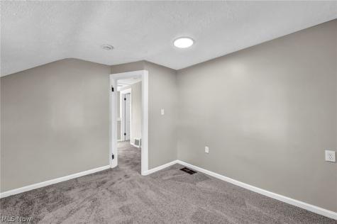 920 E 39th Street Lorain OH 44055