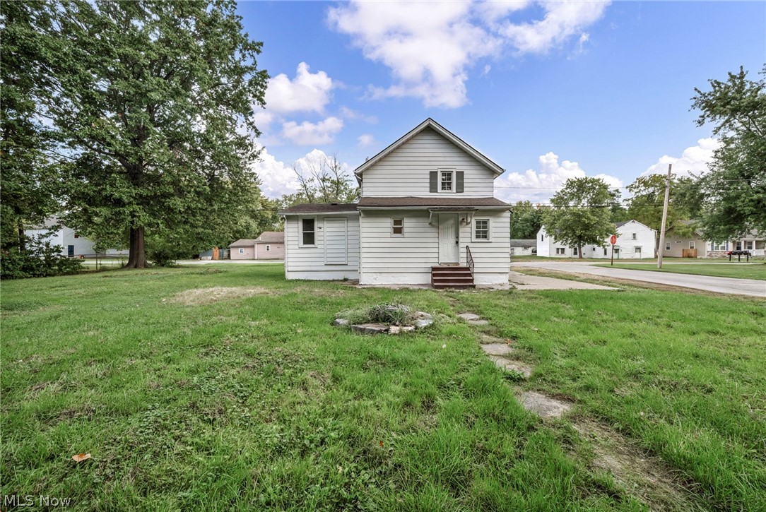920 E 39th Street Lorain OH 44055
