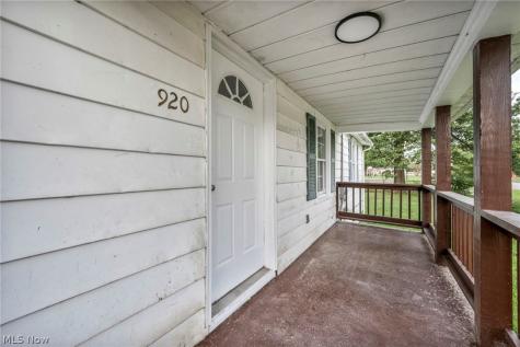 920 E 39th Street Lorain OH 44055