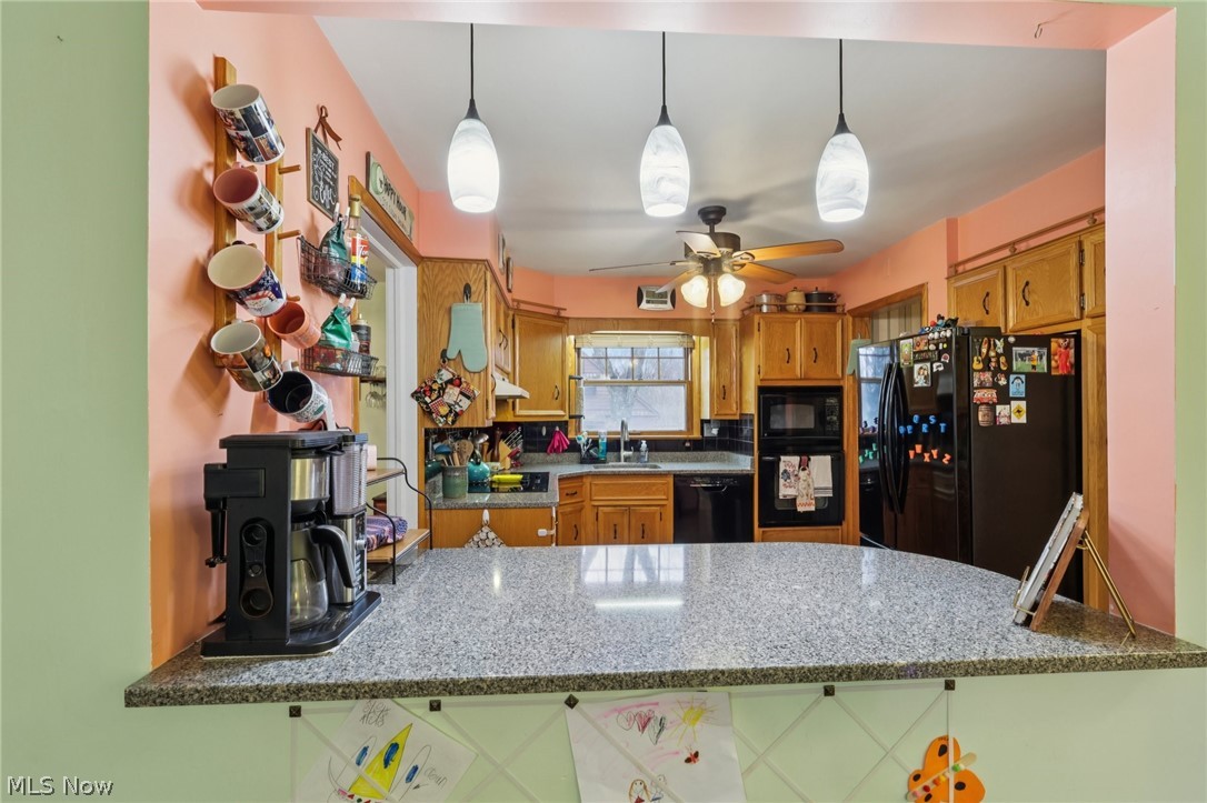 2579 Robindale Avenue Akron OH 44312