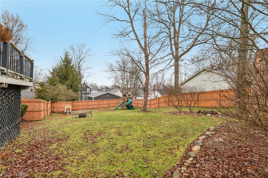 2579 Robindale Avenue Akron OH 44312